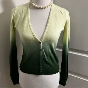 NEW YORK & COMPANY | vintage green sweater cardi | size XS